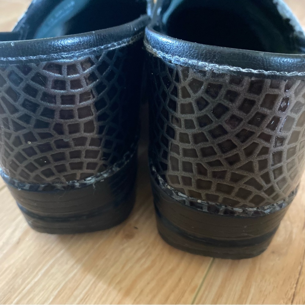 Dansko Clogs - Picture 6 of 10